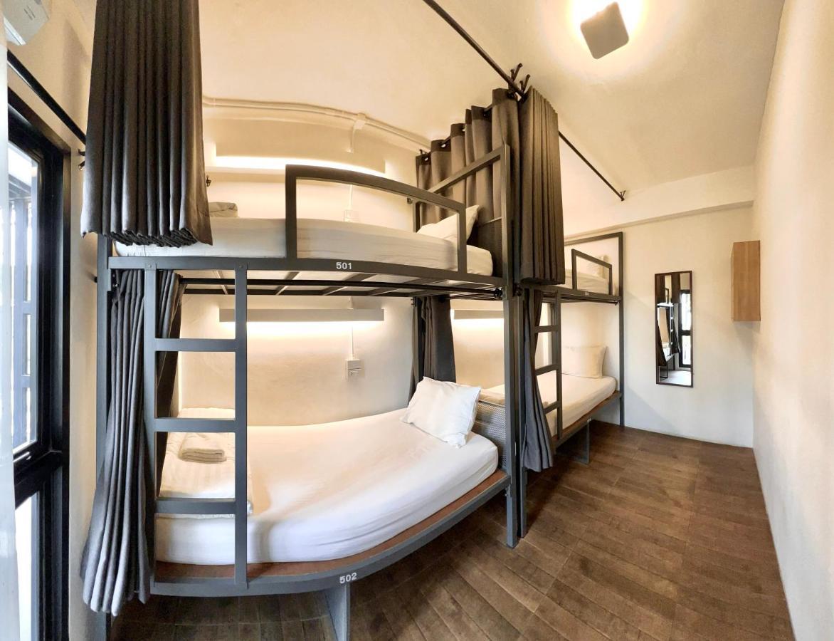 Hobnob Hostel (Adults Only) Chiang Mai Eksteriør bilde