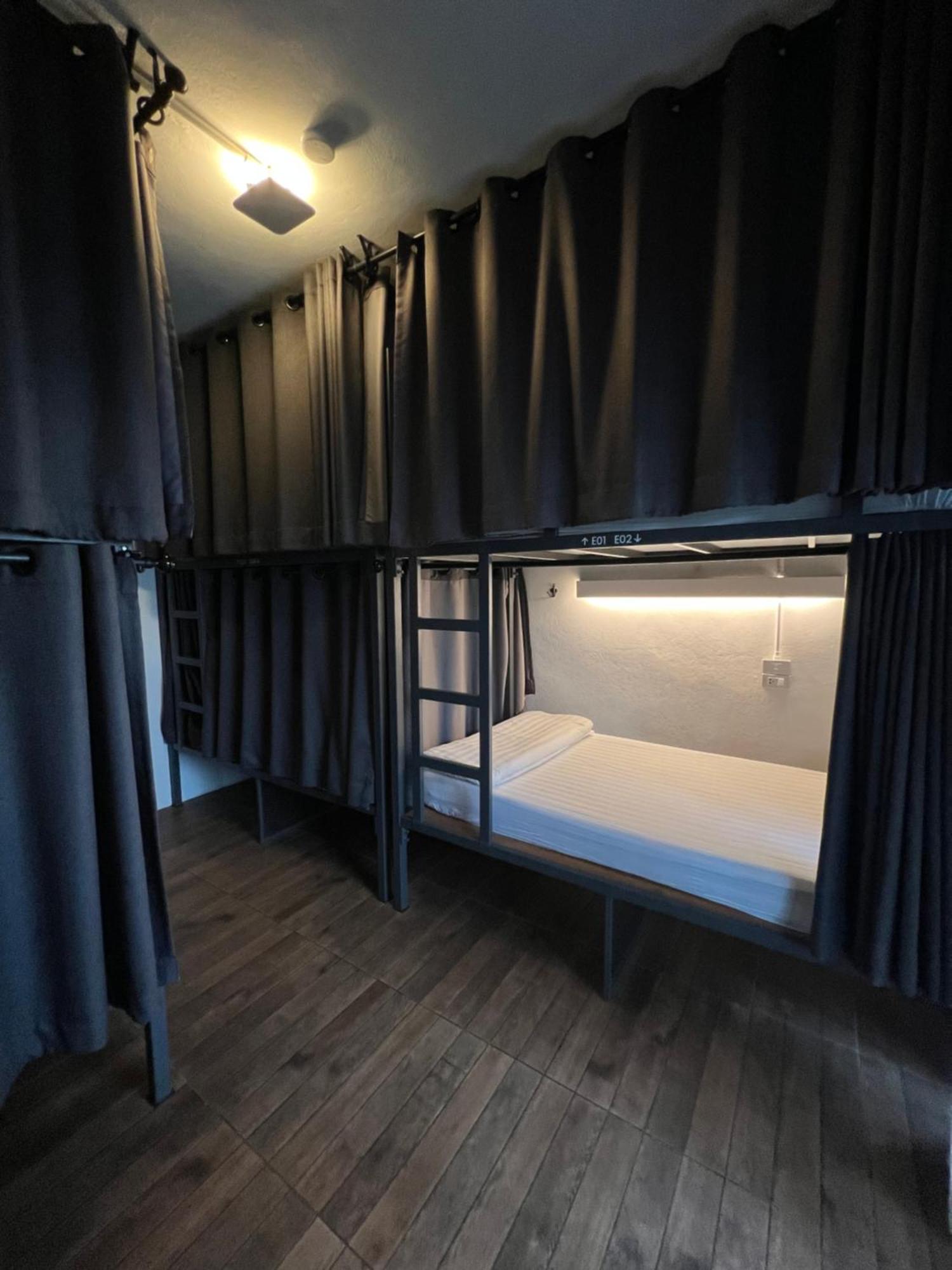 Hobnob Hostel (Adults Only) Chiang Mai Eksteriør bilde