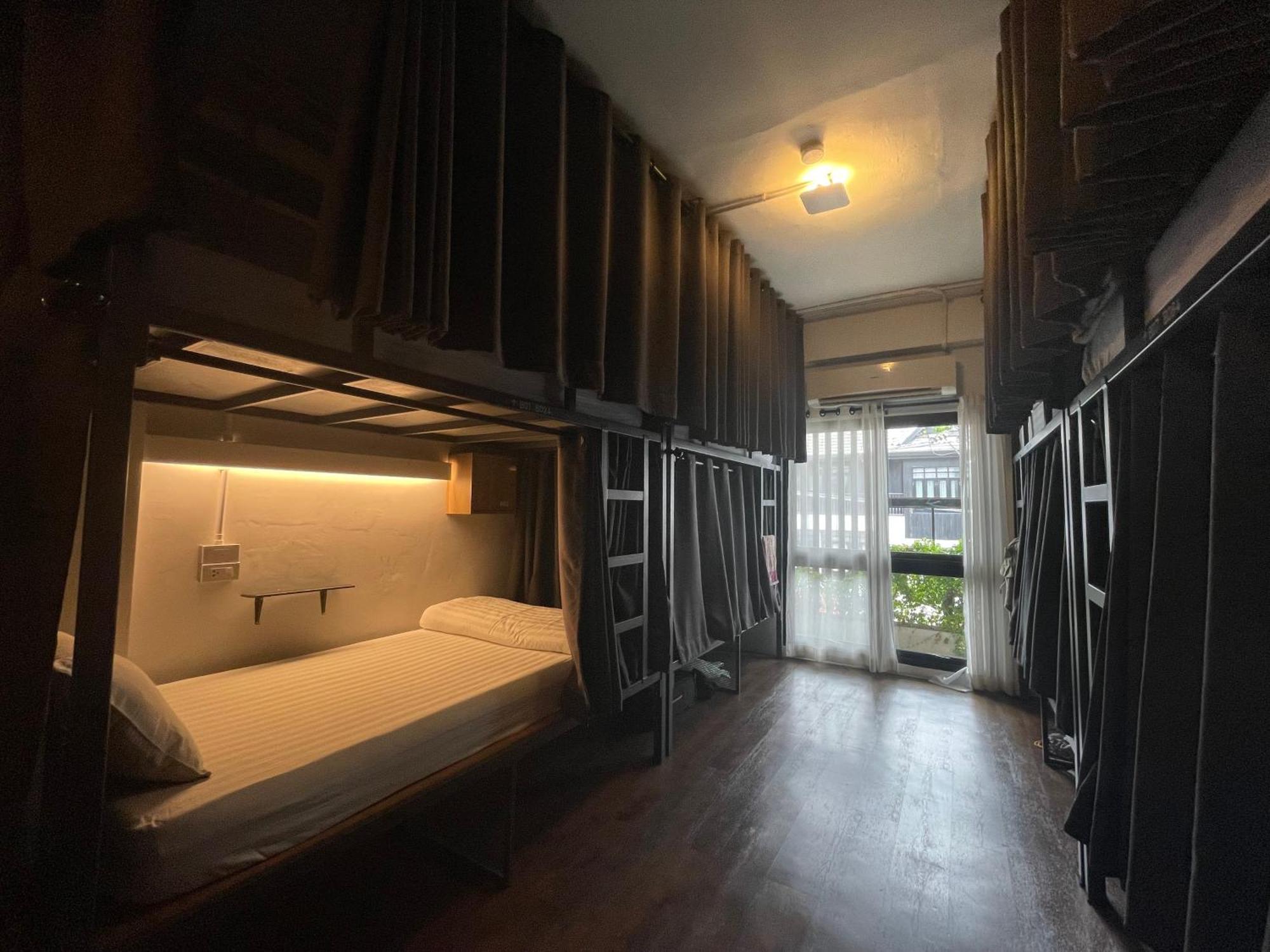 Hobnob Hostel (Adults Only) Chiang Mai Eksteriør bilde